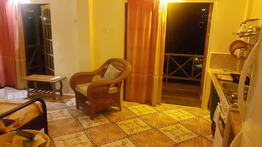 Lillibets Aparthotel Castara Exterior photo